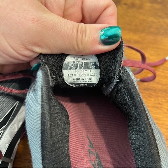 Altra Women’s Paradigm 4.5 gray red ego guide rail running shoes size 9 women’s - Picture 11 of 12